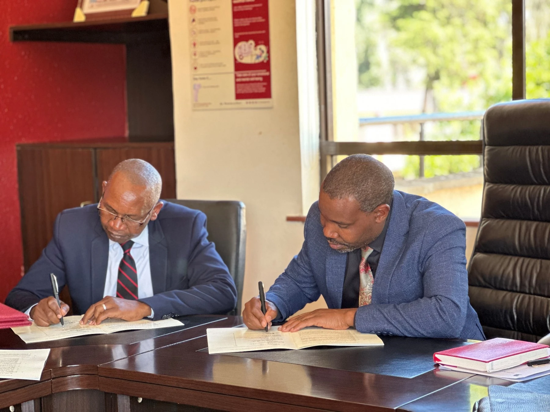 AACC-signs-MoU-with-SPU-3